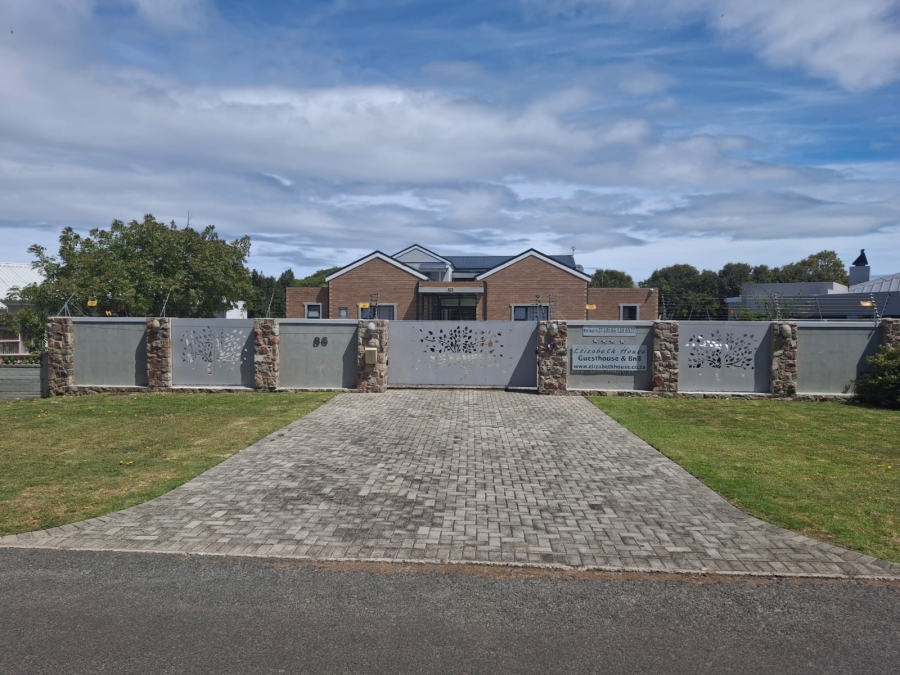 Commercial Property for Sale in Sandbaai Western Cape